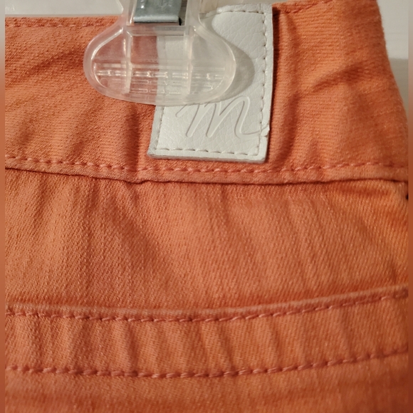 Women's Maurices Cotten Blend Capri - Picture 5 of 6